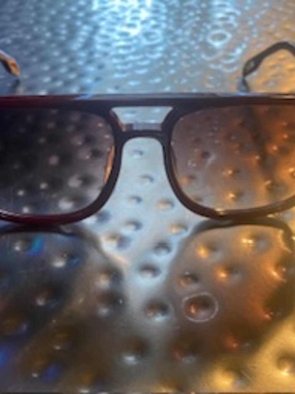 BRAND NEW MACHETE OX BLOOD SUNNIES w/ CASE